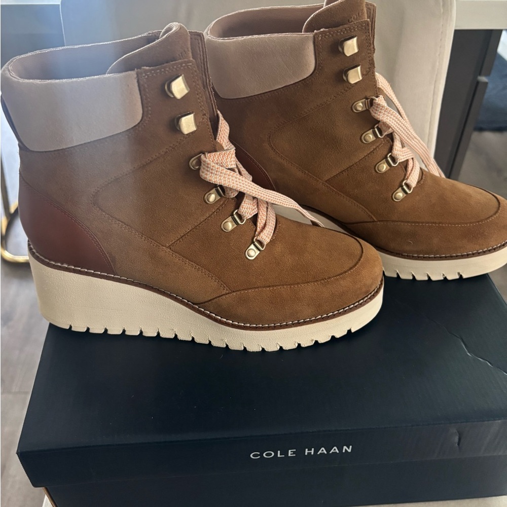 Cole Haan Women's Brown Lace-Up winter/snow boots - Picture 4 of 4